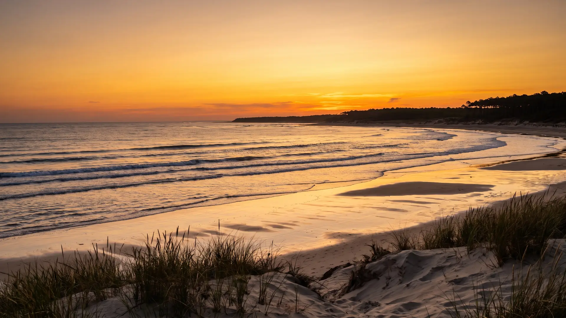 Coucher de soleil sur l'océan à Labenne, près du camping Sylvamar