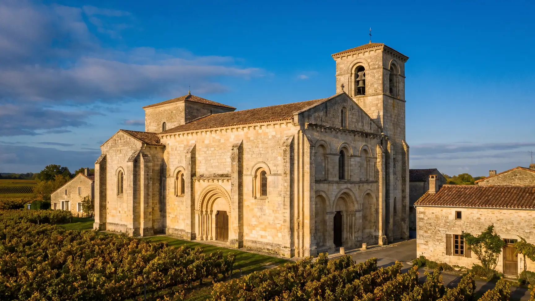 Église romane Saint-Martin de Fronsac