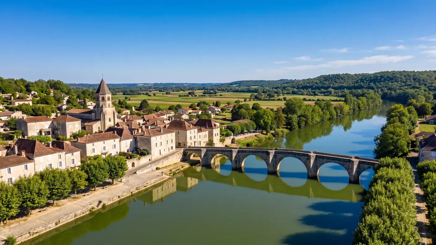VTC Bordeaux vers Montpon-Ménestérol — Périgord blanc