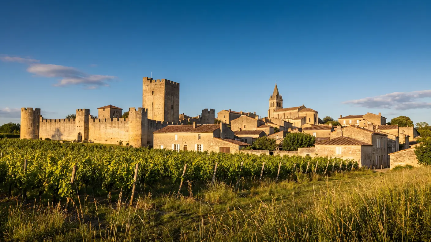 Rions : le village fortifié des bords de Garonne