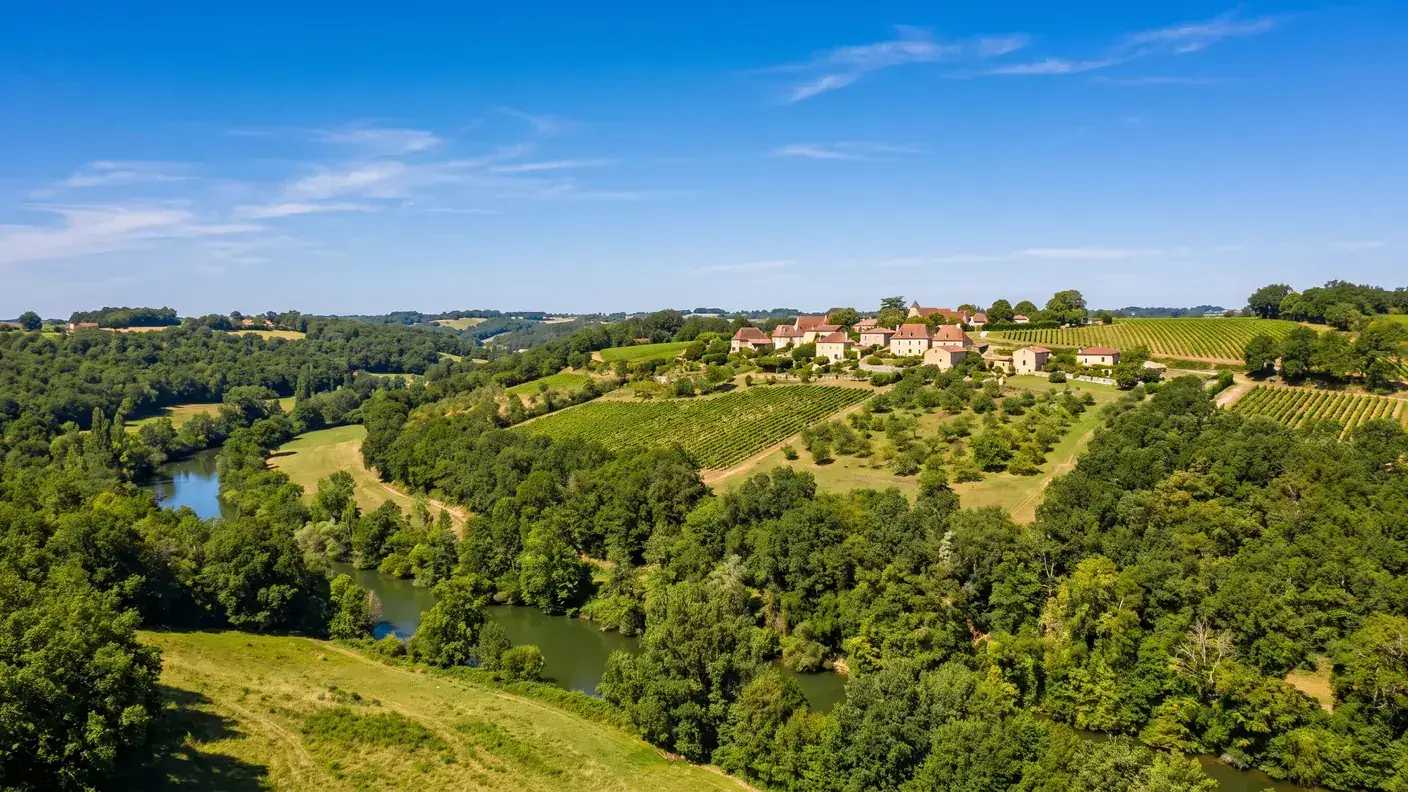 VTC Bordeaux vers Serres-et-Montguyard — Périgord pourpre