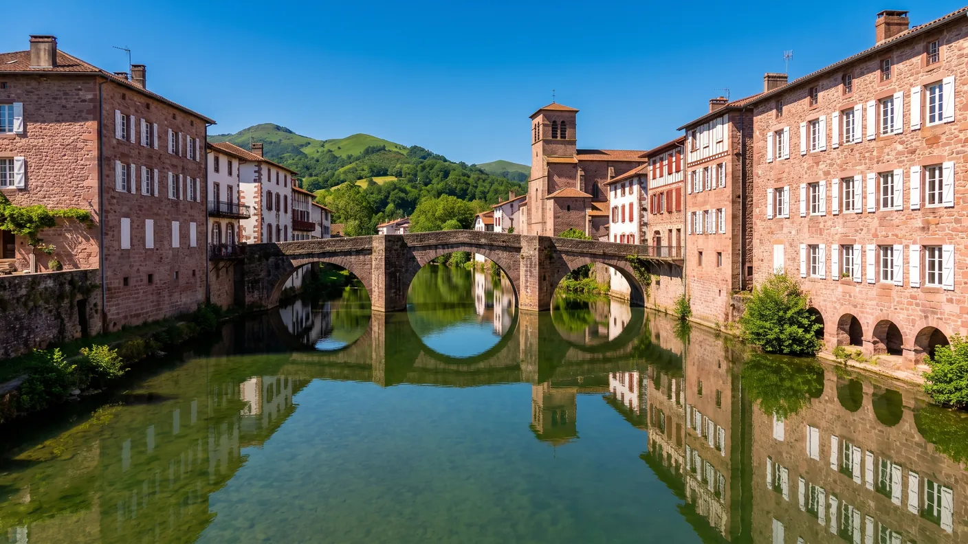 Saint-Jean-Pied-de-Port : la Basse-Navarre et Compostelle
