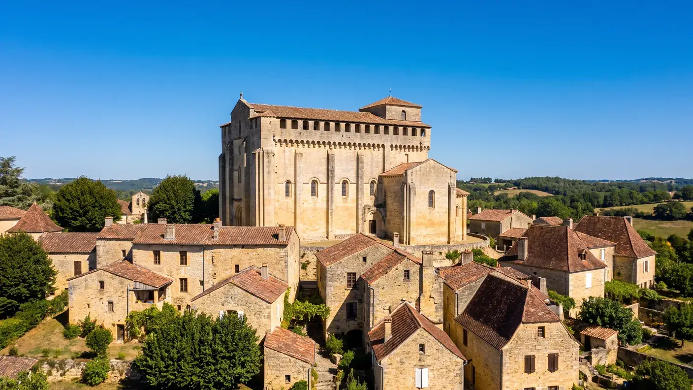 VTC Bordeaux vers Saint-Privat-des-Prés — Périgord vert